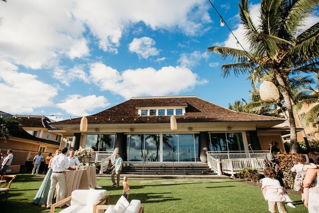 outdoor lawn for cocktail hour at Sugar Beach Events wedding in Maui